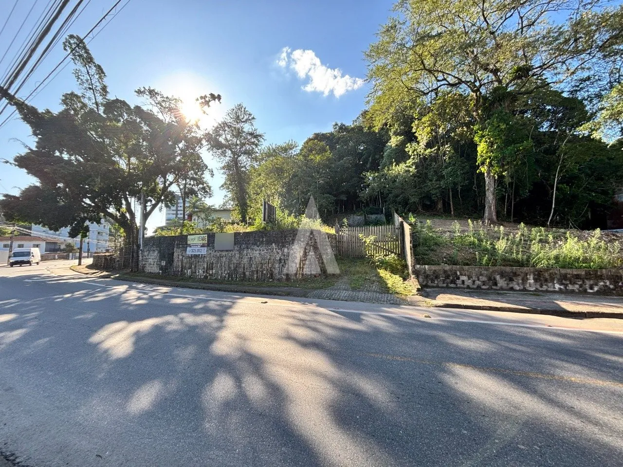 Terreno à venda no bairro Anita Garibaldi em Joinville, por R$ 6.613.442.00. — foto 2