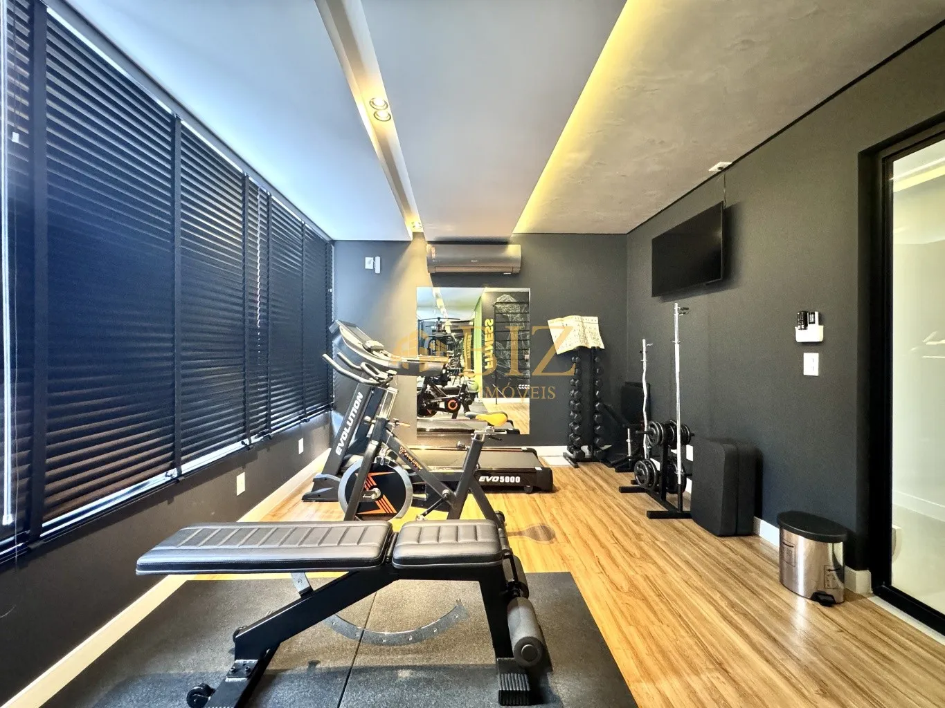 Belíssimo apartamento Garden, com TERRAÇO de aproximadamente 40m, sendo 1 suíte + 1 dormitório, pertinho do Parque Ramiro e Vila Germânica! — foto 6