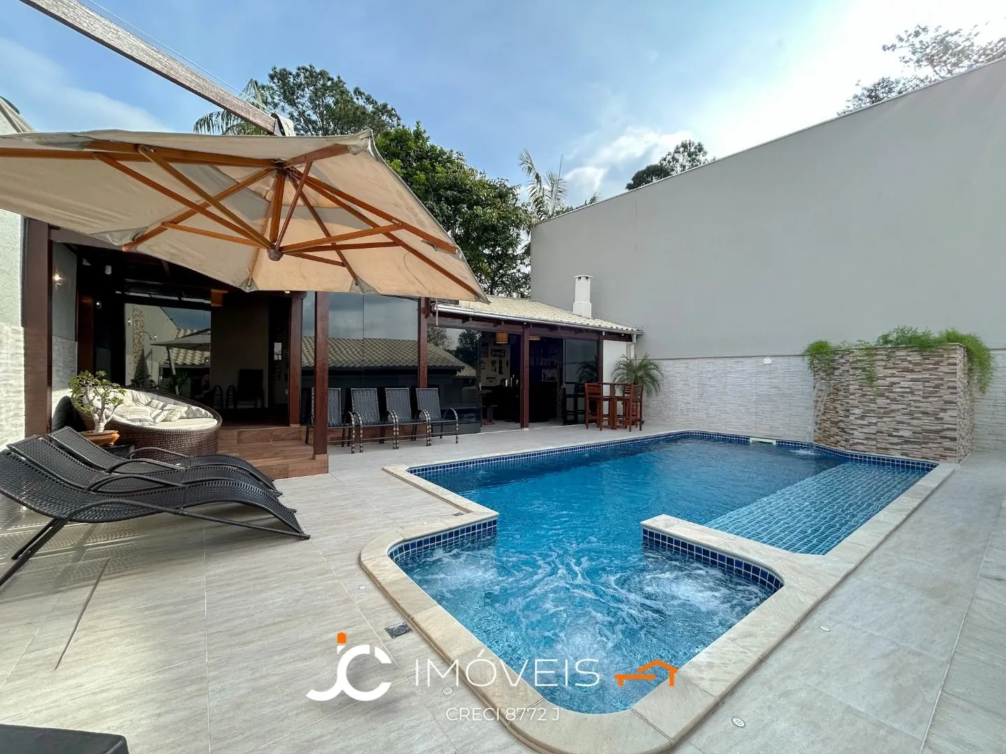 Casa com 2 suítes à venda, 193 m por R$ 1.880.000 - Escola Agrícola - Blumenau/SC - foto 1