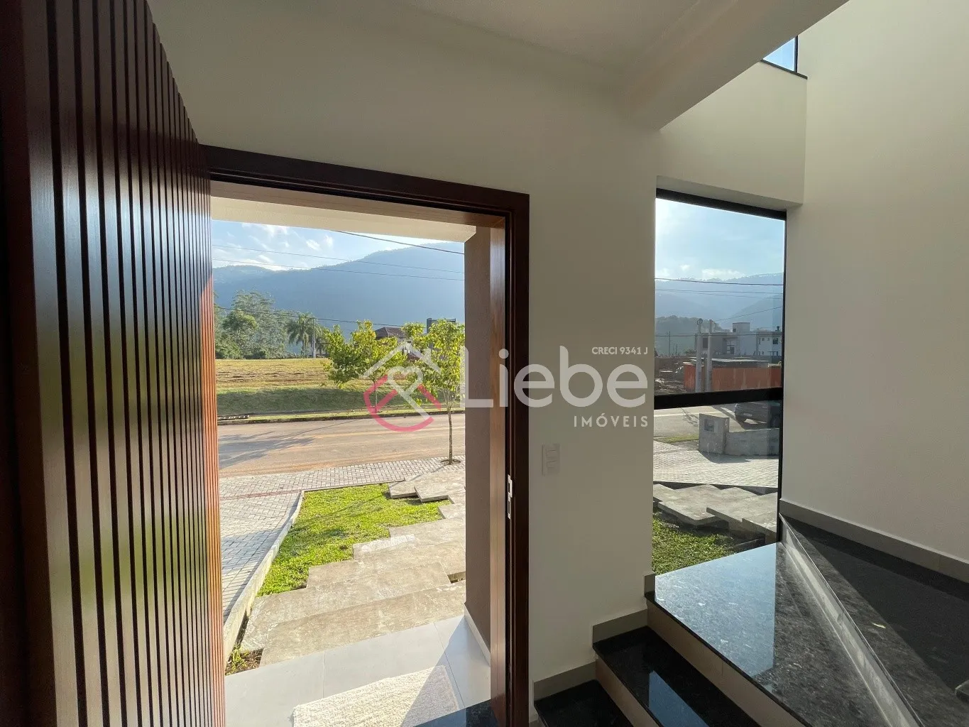 Casa Lindíssima em local privilegiado na cidade de Pomerode com 157,64m de área construída no Residencial Greenpark. — foto 3