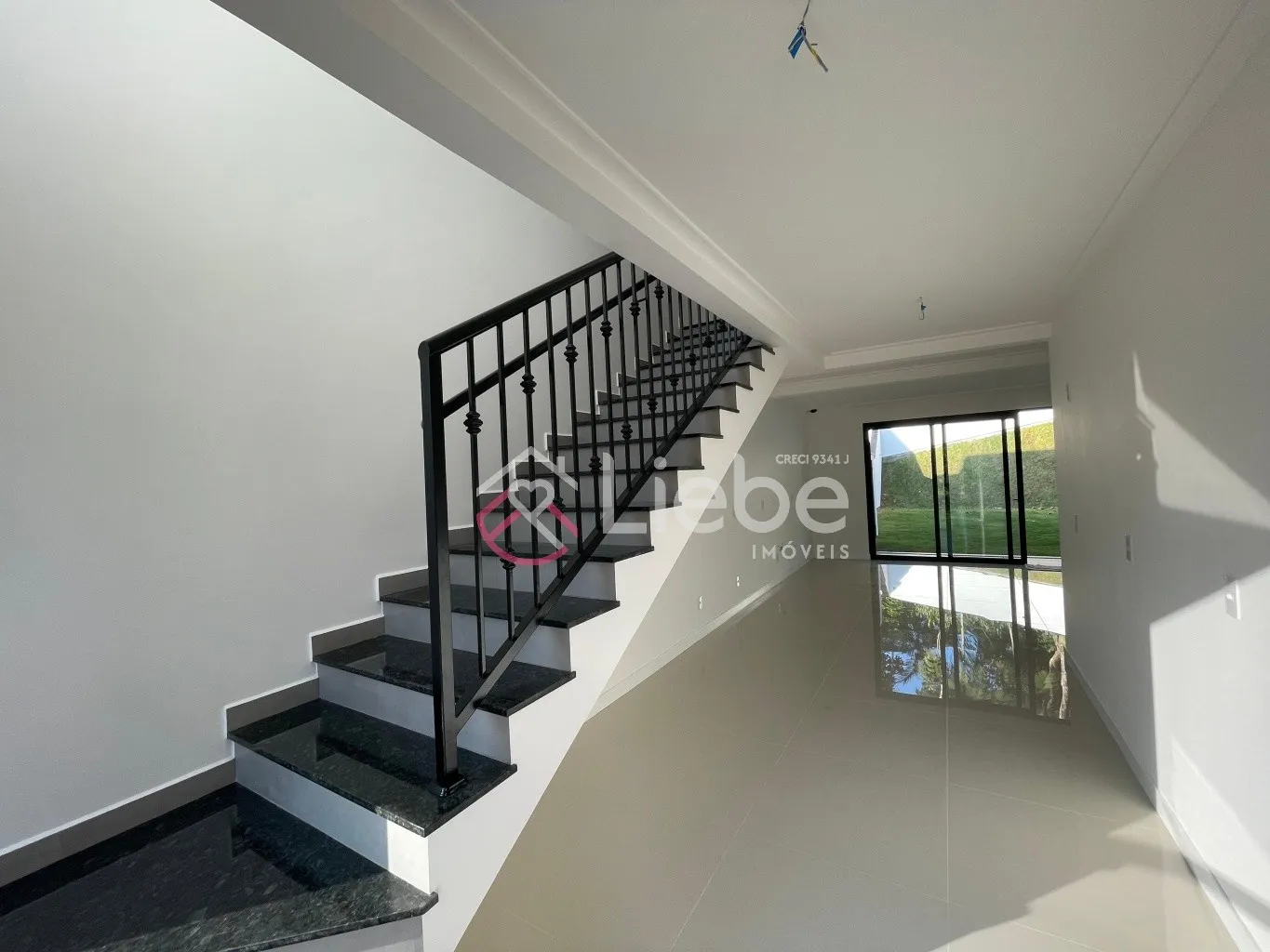 Casa Lindíssima em local privilegiado na cidade de Pomerode com 157,64m de área construída no Residencial Greenpark. — foto 4