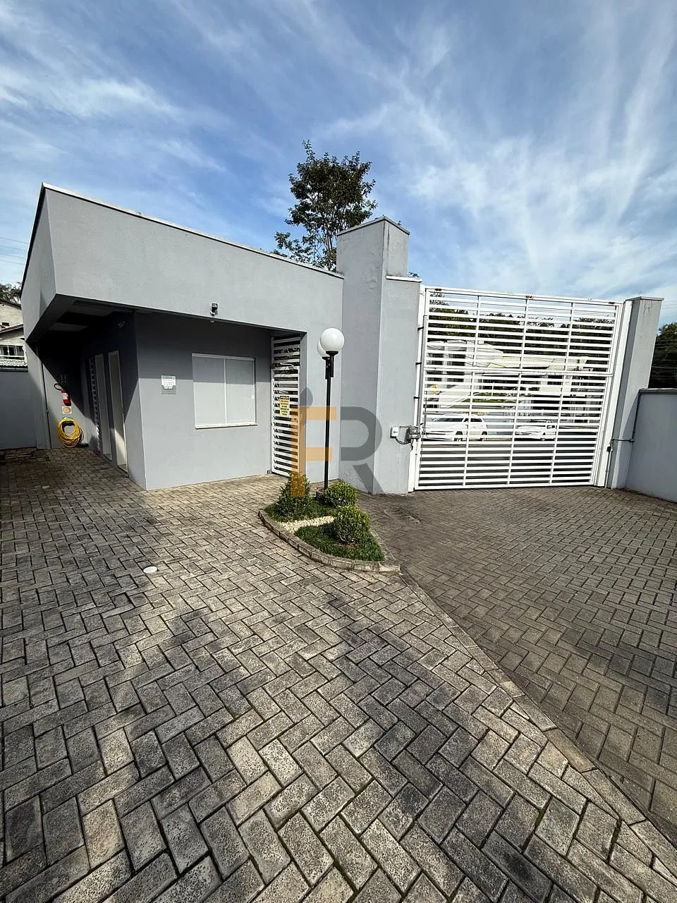 Casa Sobrado em Condomínio Fechado — foto 2