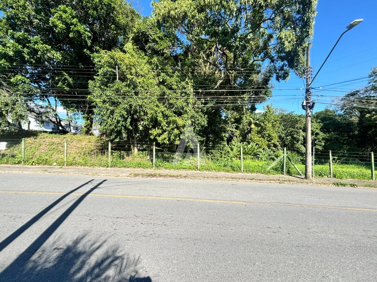 Terreno à venda no bairro Floresta em Joinville, por R$ 1.443.000.00. — foto 7