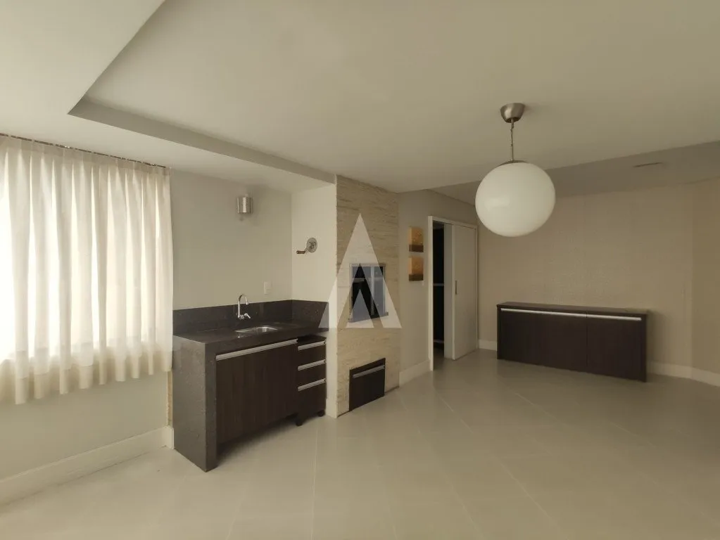 Apartamento com 1 suíte e mais 2 quartos à venda no bairro ATIRADORES em JOINVILLE, por R$ 1.200.000.00. — foto 5