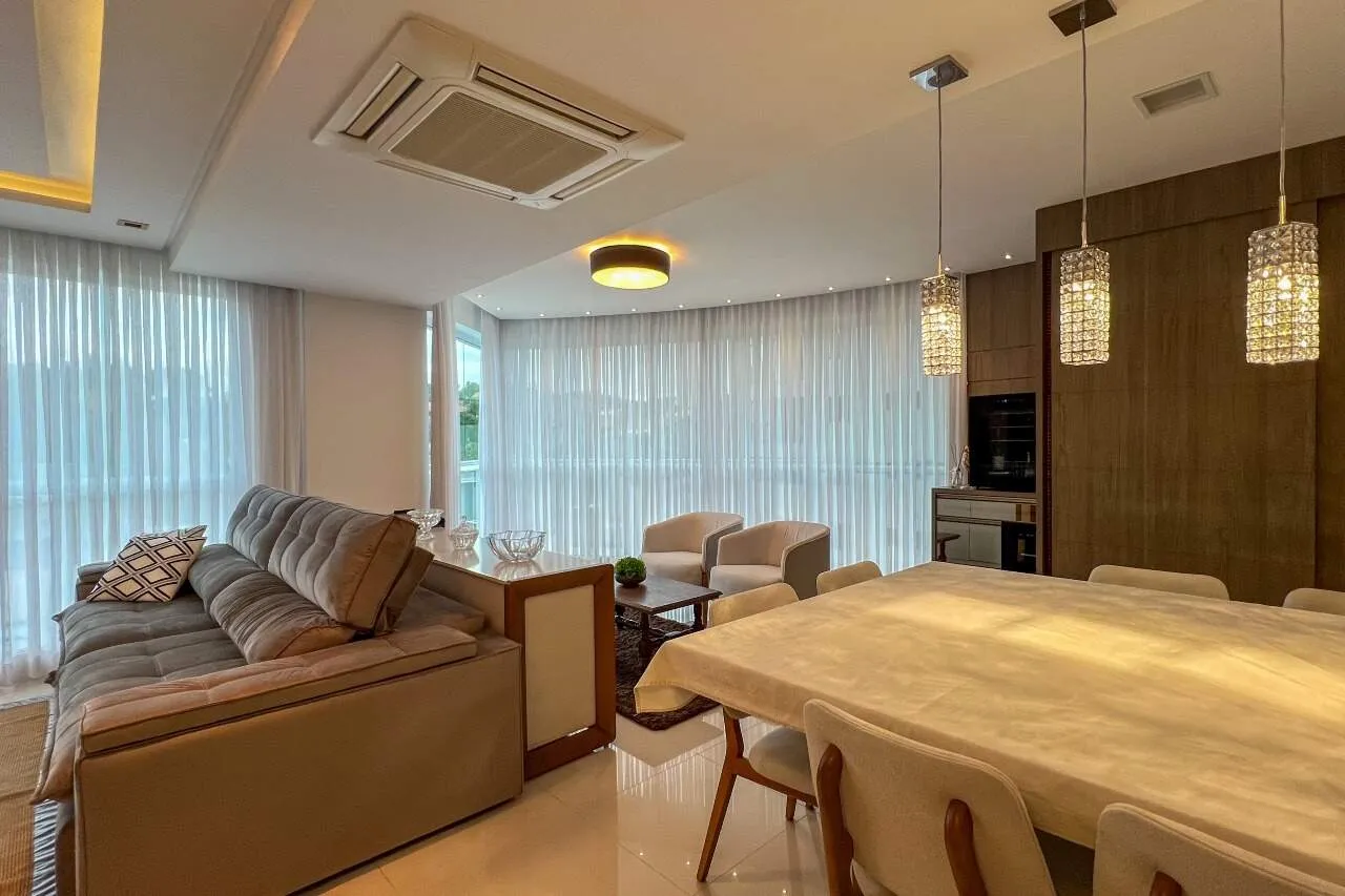 Apartamento · à venda · 3 quartos · 176m² · Vila Nova, Blumenau