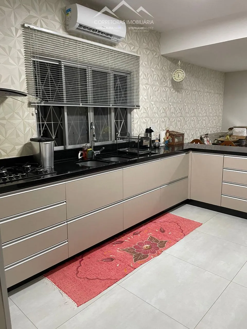 CASA com 3 dormitórios sendo uma suíte à venda, CENTRO, RODEIO - SC — foto 4