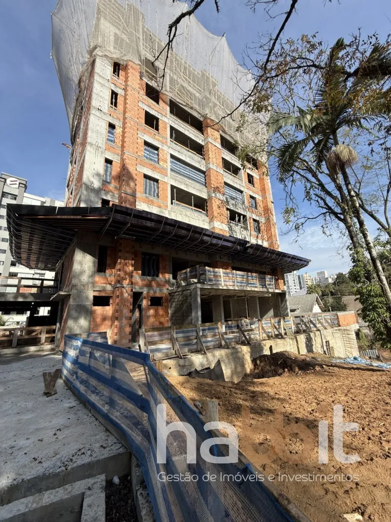 Apartamento alto padrão em construção no Ed Reserva com entrega Outubro/2026 sendo 3 suítes e lazer completo na Vila Nova, Blumenau - foto 1