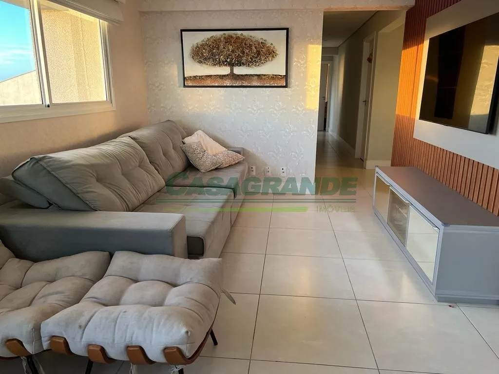 Belíssimo Apartamento no Bairro Armação em Penha com 4 Dormitórios (1 suíte) e 121.92 m. — foto 3