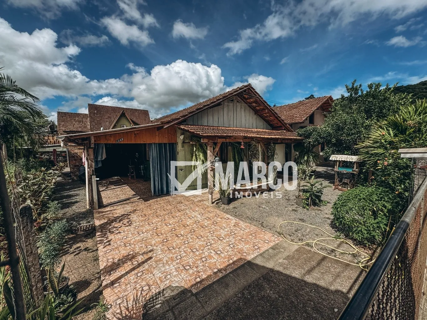 Duas casas no mesmo terreno no Bairro Ribeirão Areia, em Pomerode! — foto 2