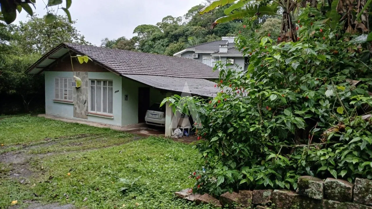Terreno à venda no bairro América em Joinville, por R$ 1.200.000.00. — foto 2