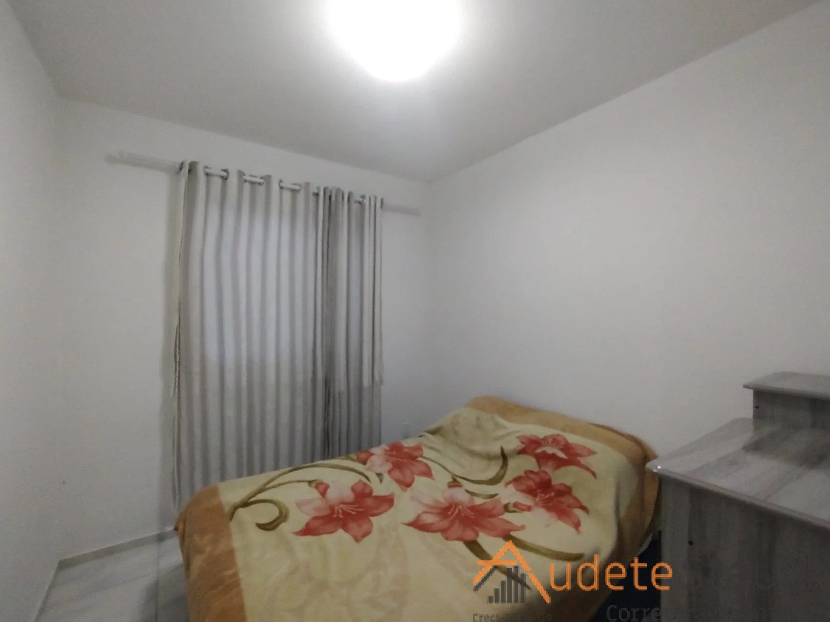 Apartamento com 2 Dormitórios próximo ao Komprão no Água Verde — foto 5