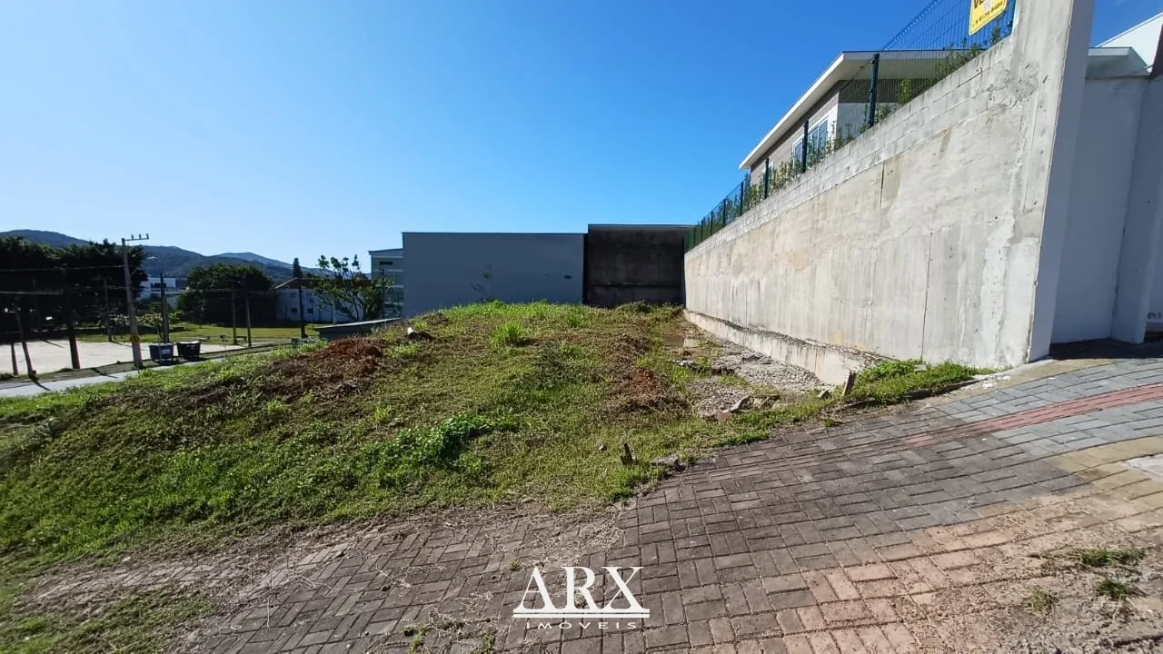 Terreno à Venda - Loteamento Pacoville 2, Bairro Margem Esquerda em Gaspar - foto 1
