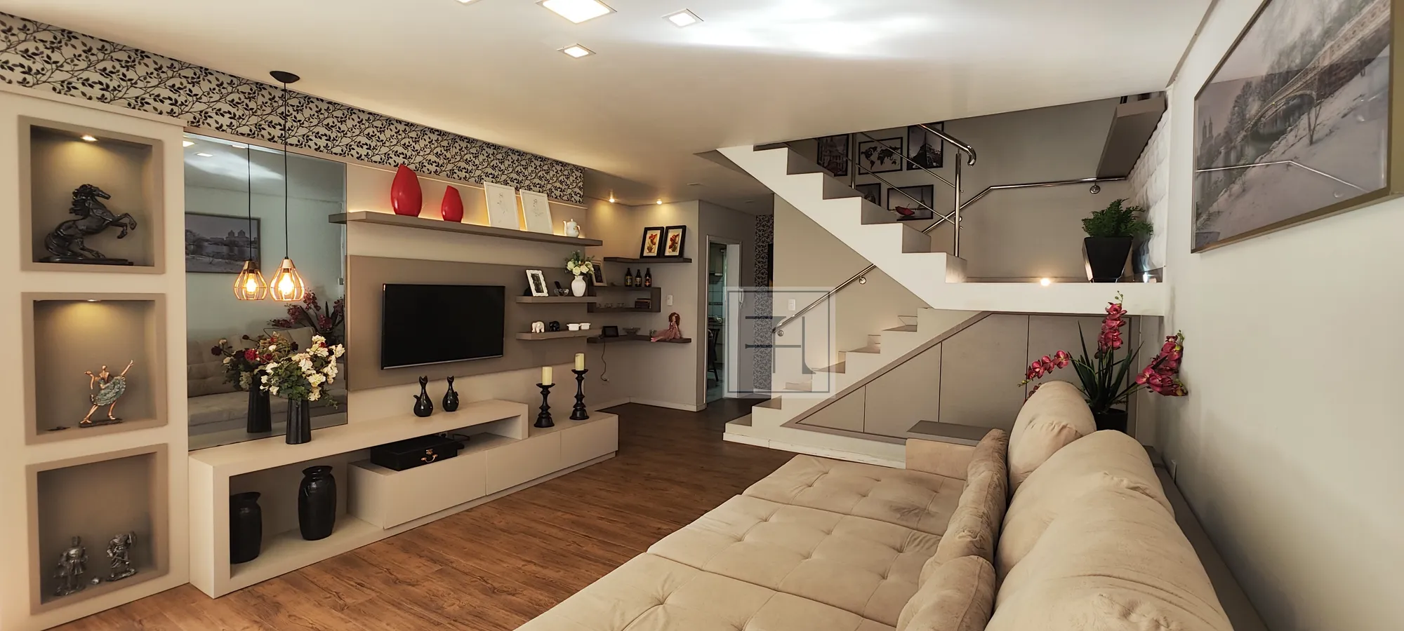 Casa Espaçosa e Confortável em Localização Privilegiada - Local Plano e livre de enchente - foto 1