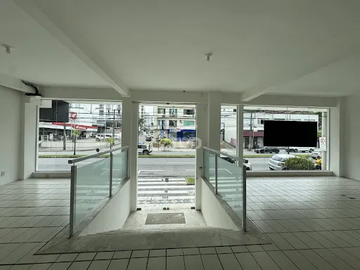 Loja em Victor Konder - Blumenau — foto 3