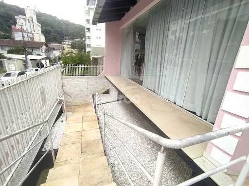 Casa · para alugar · 1 quarto · 250m² · Ponta Aguda, Blumenau