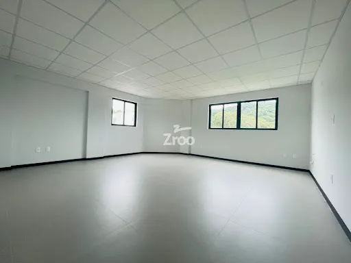 Sala Comercial em Ponta Aguda - Blumenau — foto 2