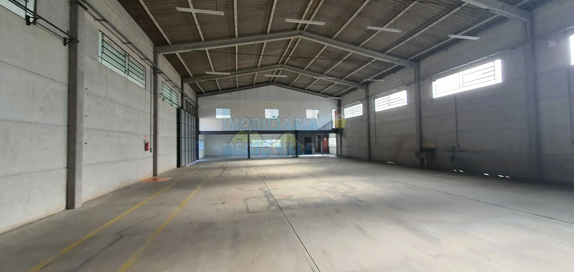 Galpão Industrial/comercial para alugar em Indaial — foto 2