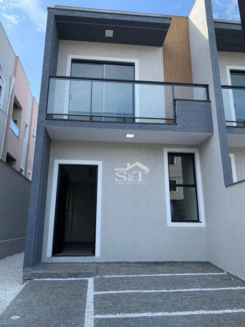 Sobrado 3 quartos, com piscina, ótima localização nos Ingleses! — foto 2