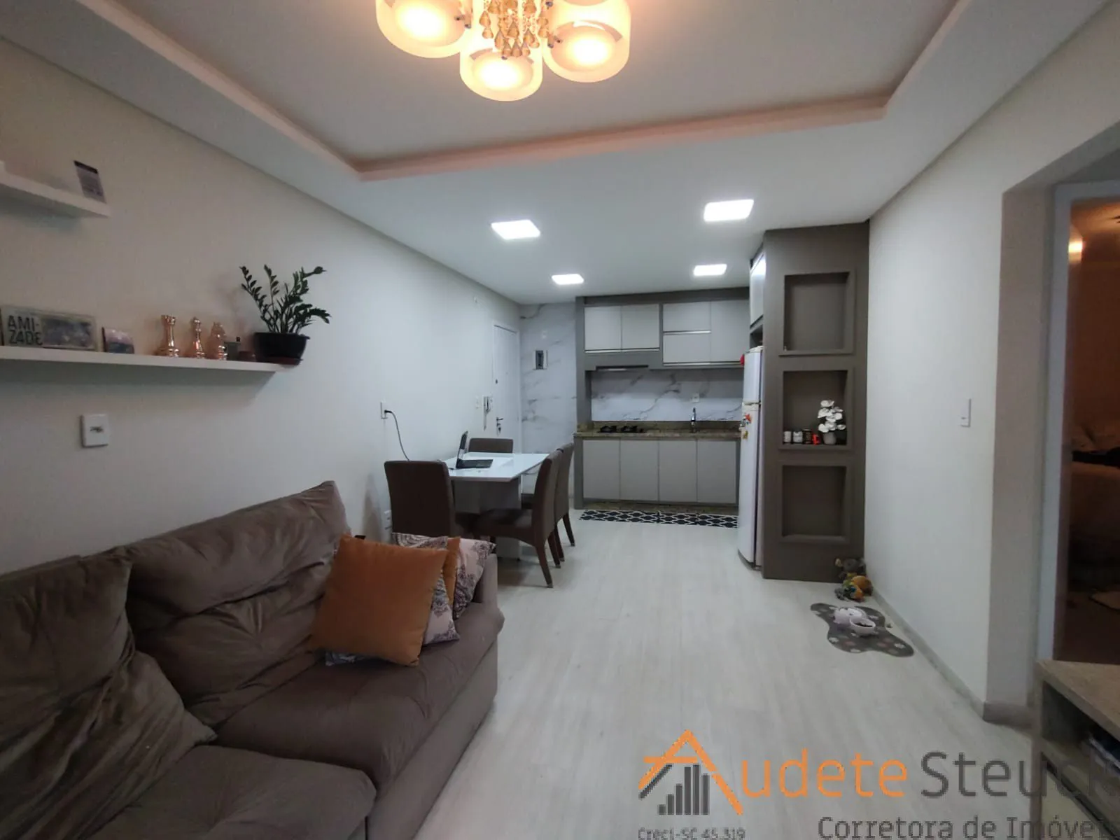 Exclusividade! Apartamento contendo 2 dormitórios à 2 minutos do Centro. — foto 6