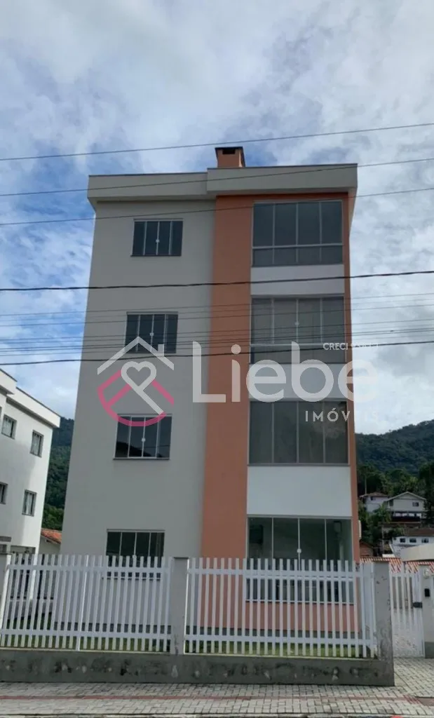 Oportunidade de Apartamento Semi Mobiliado na região Central de Pomerode com 60,00m de área privativa. — foto 4