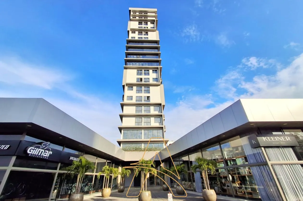 Studio Mobiliado no Centro de Blumenau - Modernidade e lazer! - foto 1