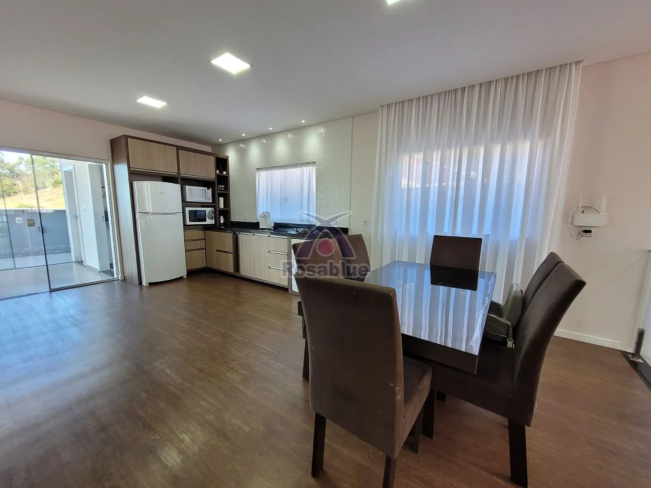 CASA NO CENTRO — foto 4