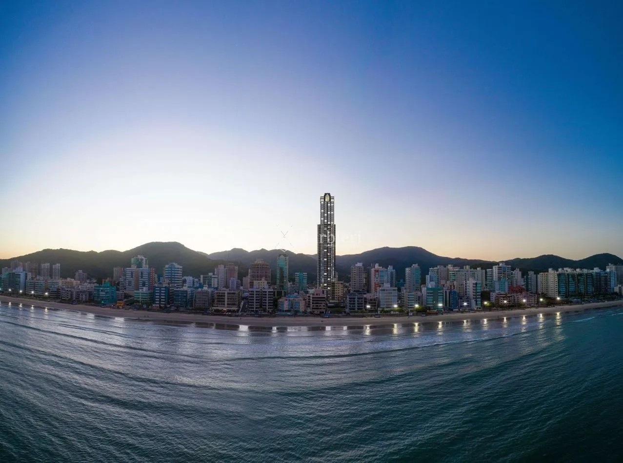 Apartamento com 4 suítes à venda, 206,00 m por R$ 3.300.000,00 no Centro de Itapema/SC — foto 5