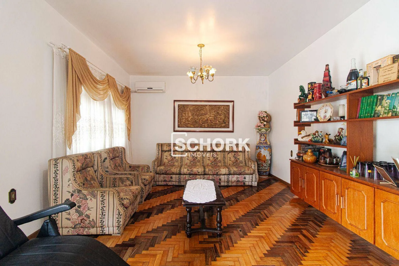 Casa · à venda · 5 quartos · 263m² · Valparaiso, Blumenau