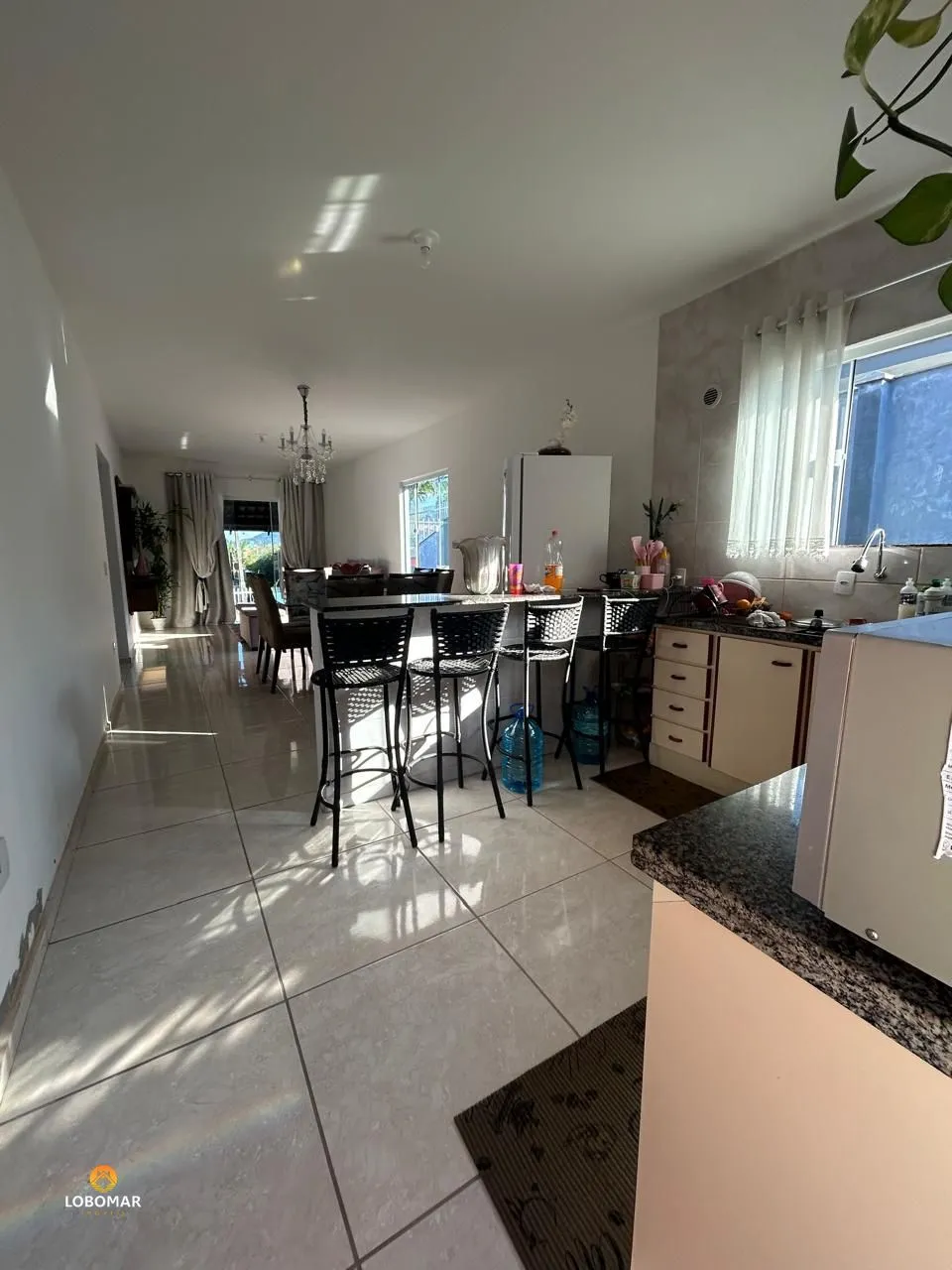 Casa sozinha no terreno com 3 dormitórios, sendo 1 suíte R$750,000, próximo a BR — foto 4