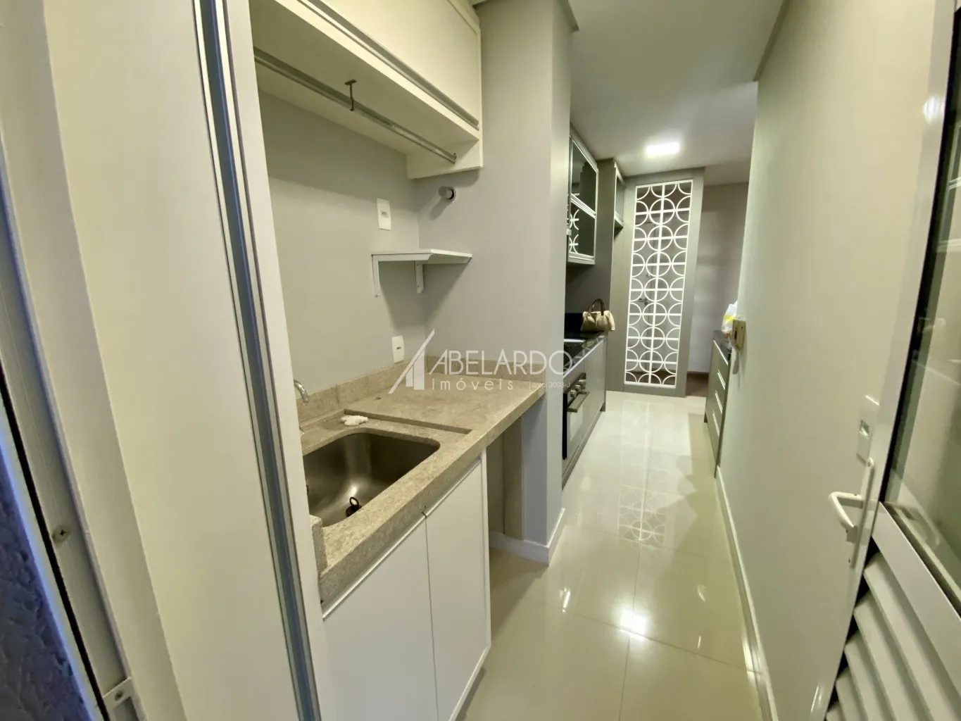 APARTAMENTO MOBILIADO SEM ELETROS - ITOUPAVA CENTRAL — foto 4