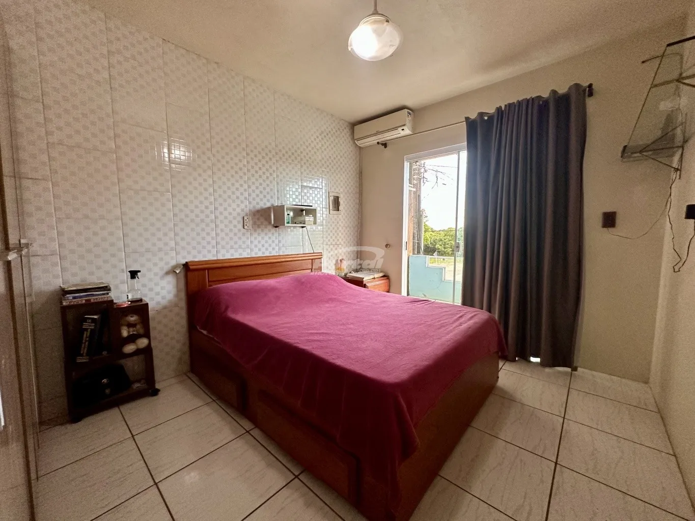 Prédio: 1 apartamento com área de festas e 2 salas comerciais no bairro meia praia em Navegantes/SC (Cód. 21709) — foto 7