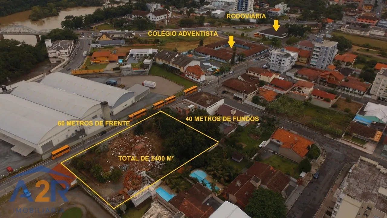 Terreno amplo e com possibilidades de construções residenciais e/ou comercial — foto 3