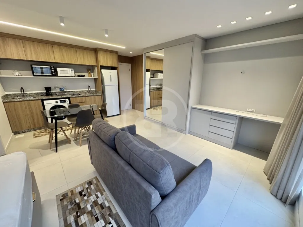 Loft mobiliado à Venda com 35m e 1 vaga no bairro Ponta Aguda, Blumenau/SC. — foto 2