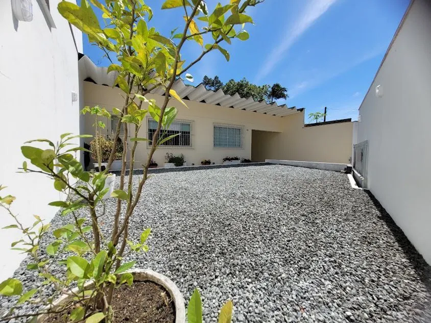 Casa à venda no bairro Ribeirão Fresco — foto 2
