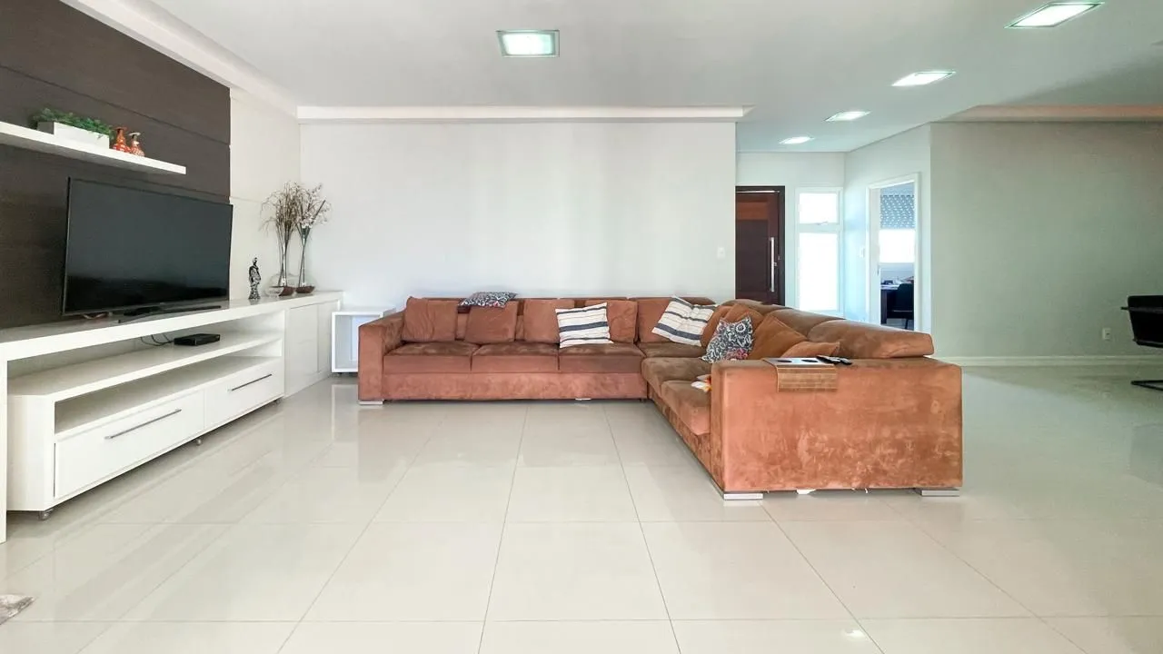 Casa com 6 dormitórios à venda, 416 m por R$ 3.000.000,00 - Itoupava Central - Blumenau/SC — foto 2