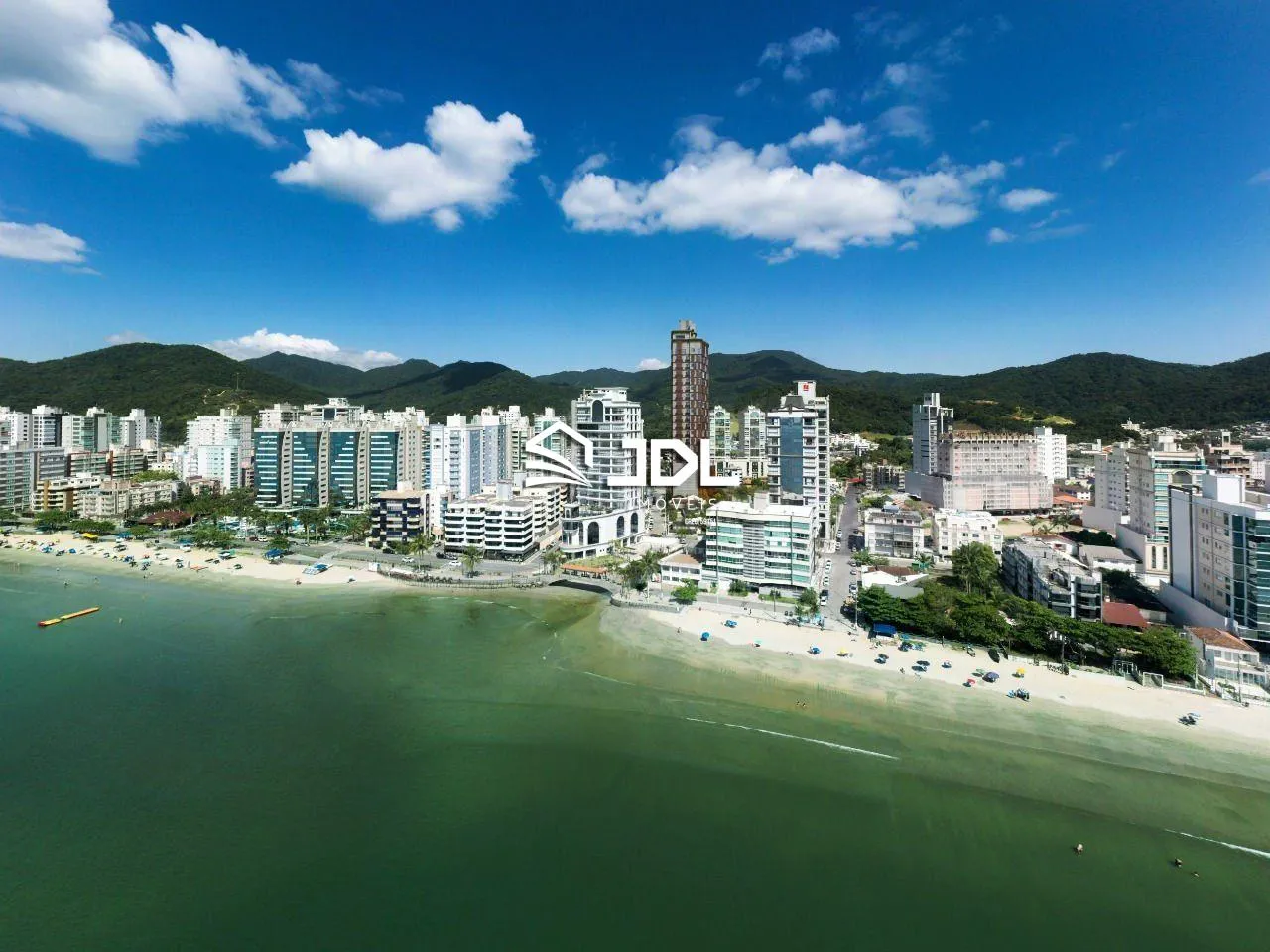 Apartamento à venda no bairro Centro - Zona 1 — foto 2