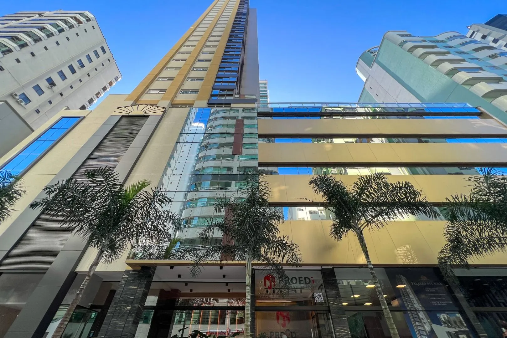 Apartamento à venda, 118 m por R$ 3.700.000,00 - Centro - Balneário Camboriú/SC - foto 1