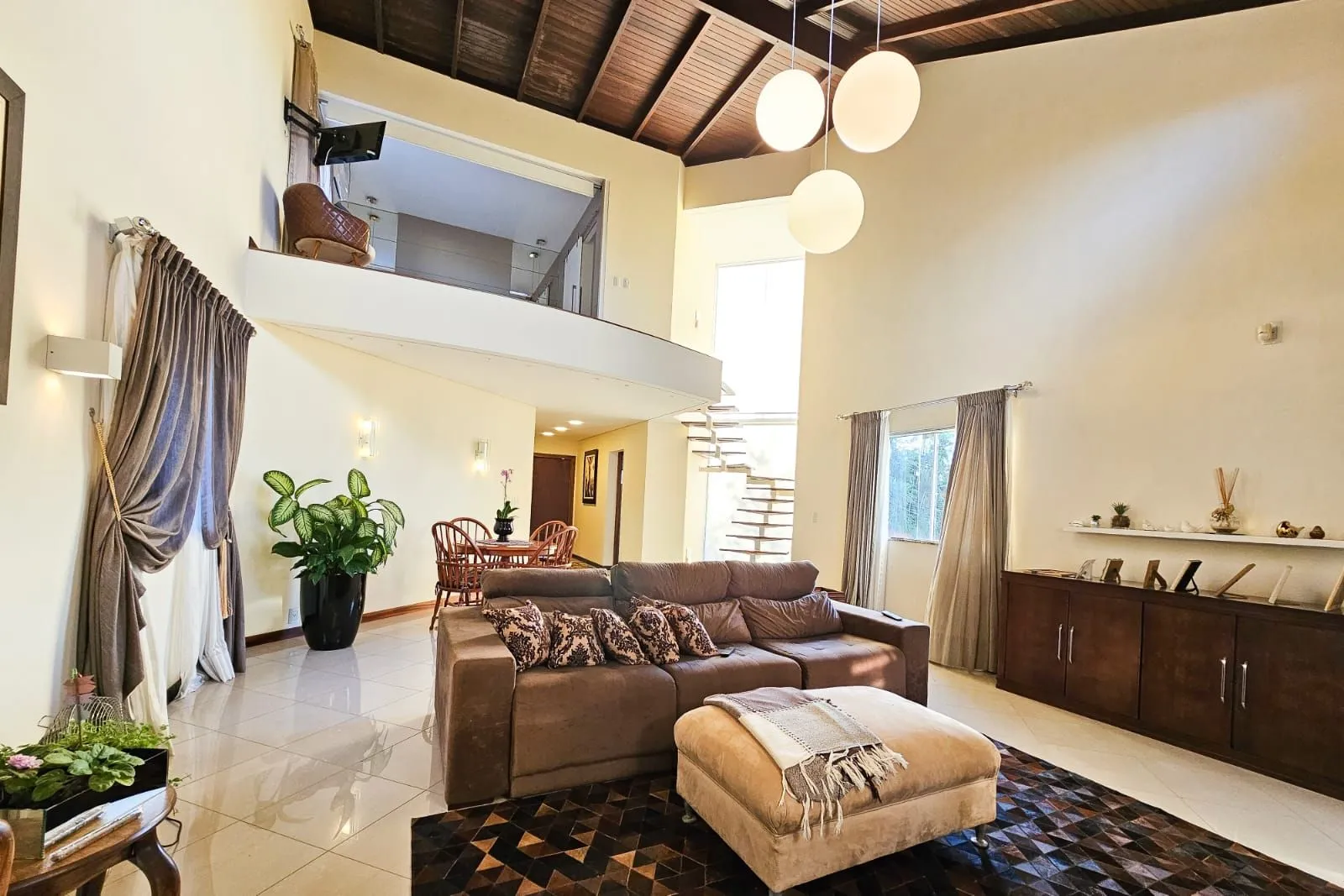 Linda casa a venda no bairro Salto do Norte — foto 4