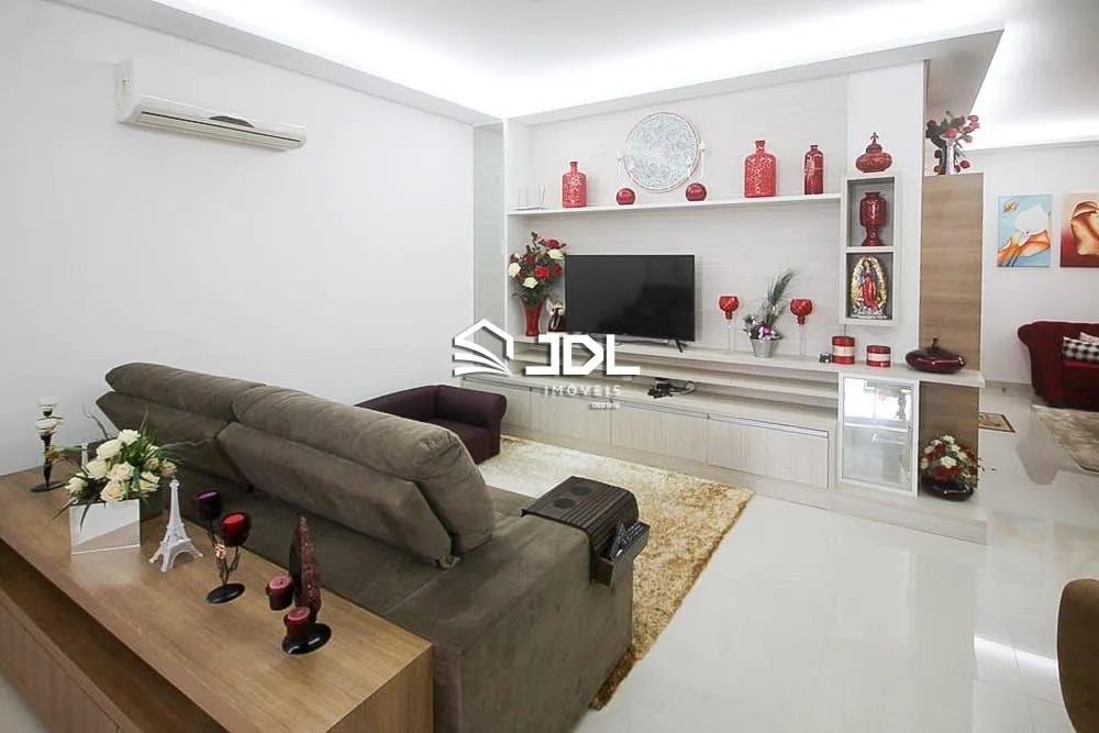 Apartamento com 4 suítes a 350 m da praia à venda, 193 m por R$ 2.500.000 - Meia Praia - Itapema/SC — foto 4