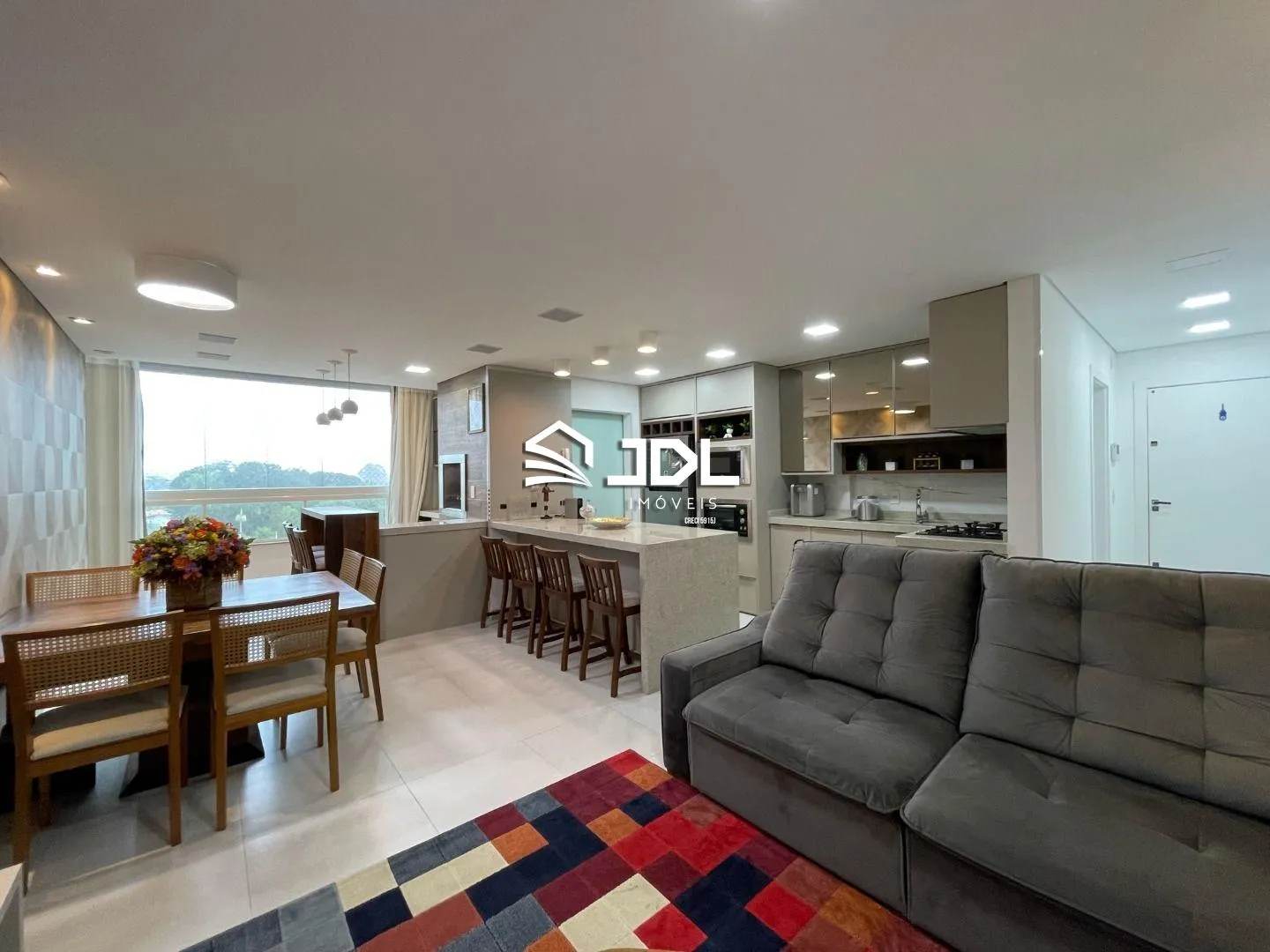 Apartamento à venda no bairro Armação - foto 1