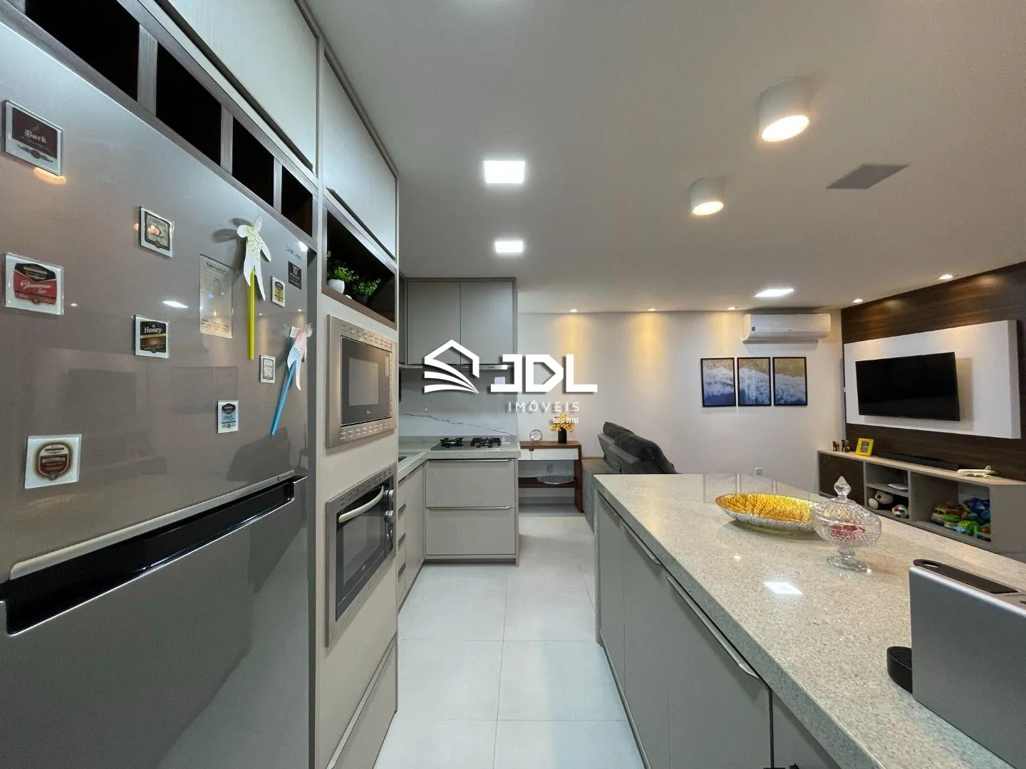 Apartamento à venda no bairro Armação — foto 2