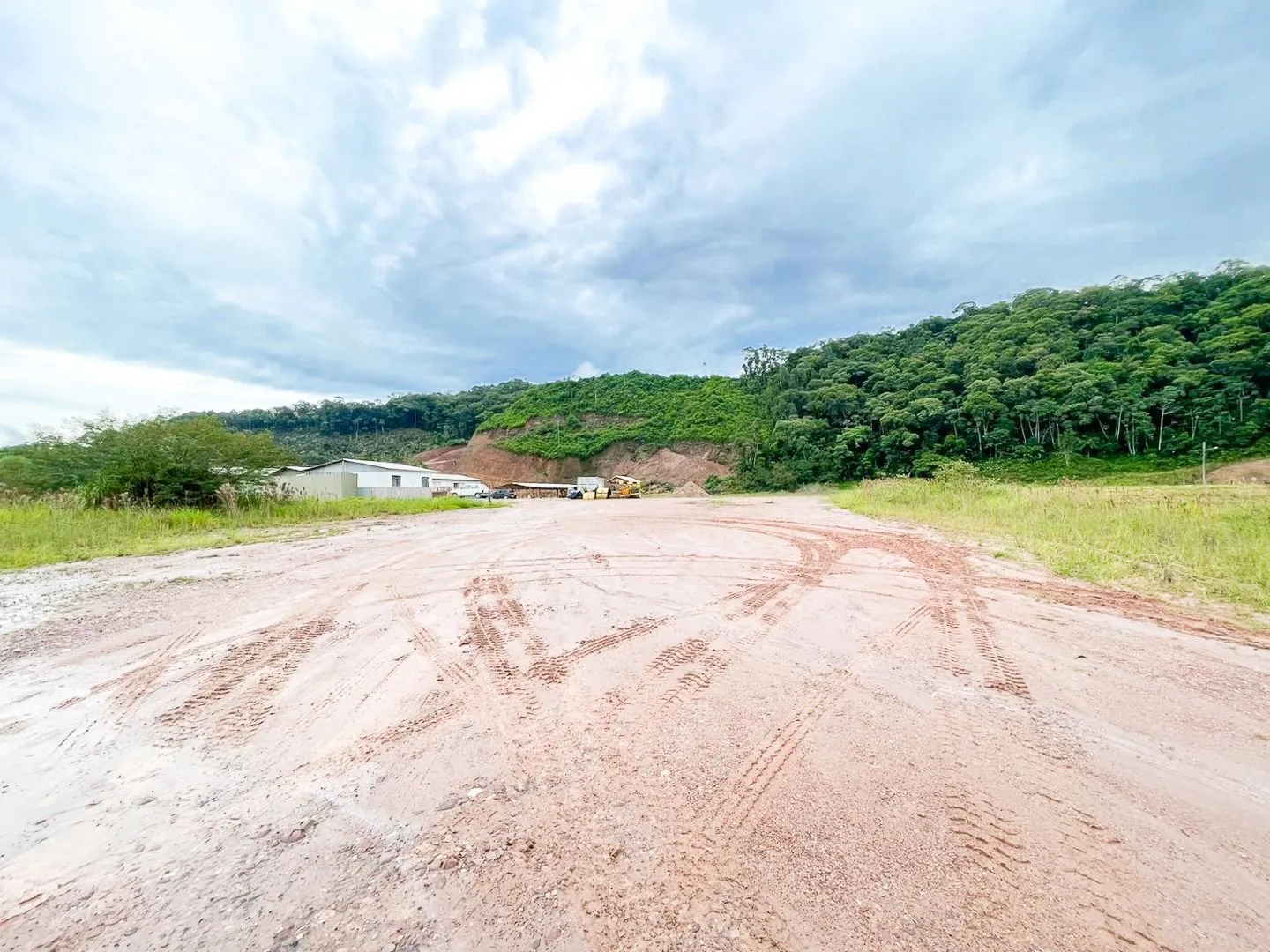Terreno à venda, 23628 m por R$ 4.950.000,00 - Belchior Baixo - Gaspar/SC - foto 1