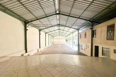 Galpão para locação no bairro Victor Konder I Cadore Imóveis — foto 3