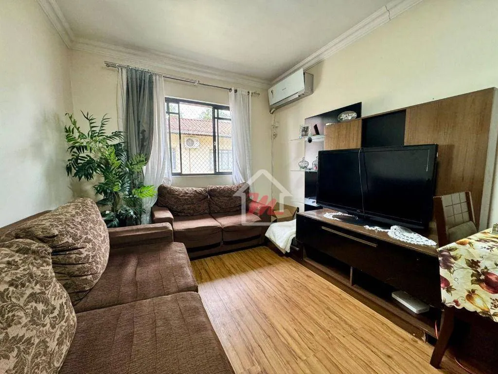Apartamento Semi-mobiliado com 3 dormitórios à venda, 91 m por R$ 320.000 - Água Verde - Blumenau/SC — foto 3