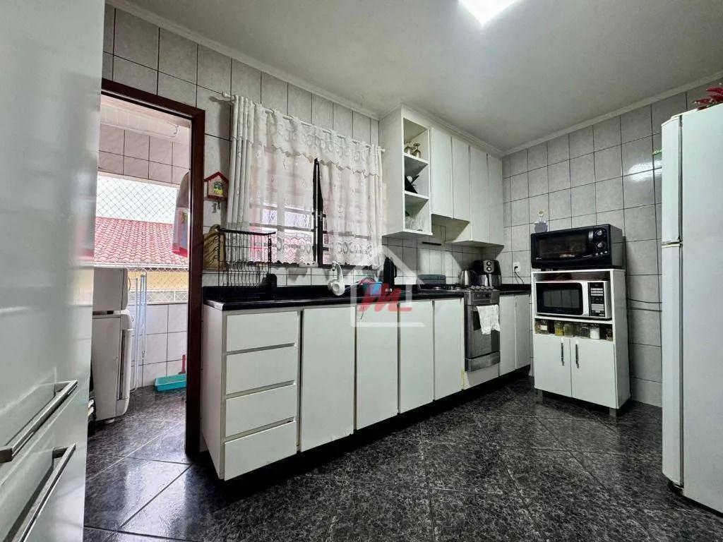 Apartamento Semi-mobiliado com 3 dormitórios à venda, 91 m por R$ 320.000 - Água Verde - Blumenau/SC — foto 6