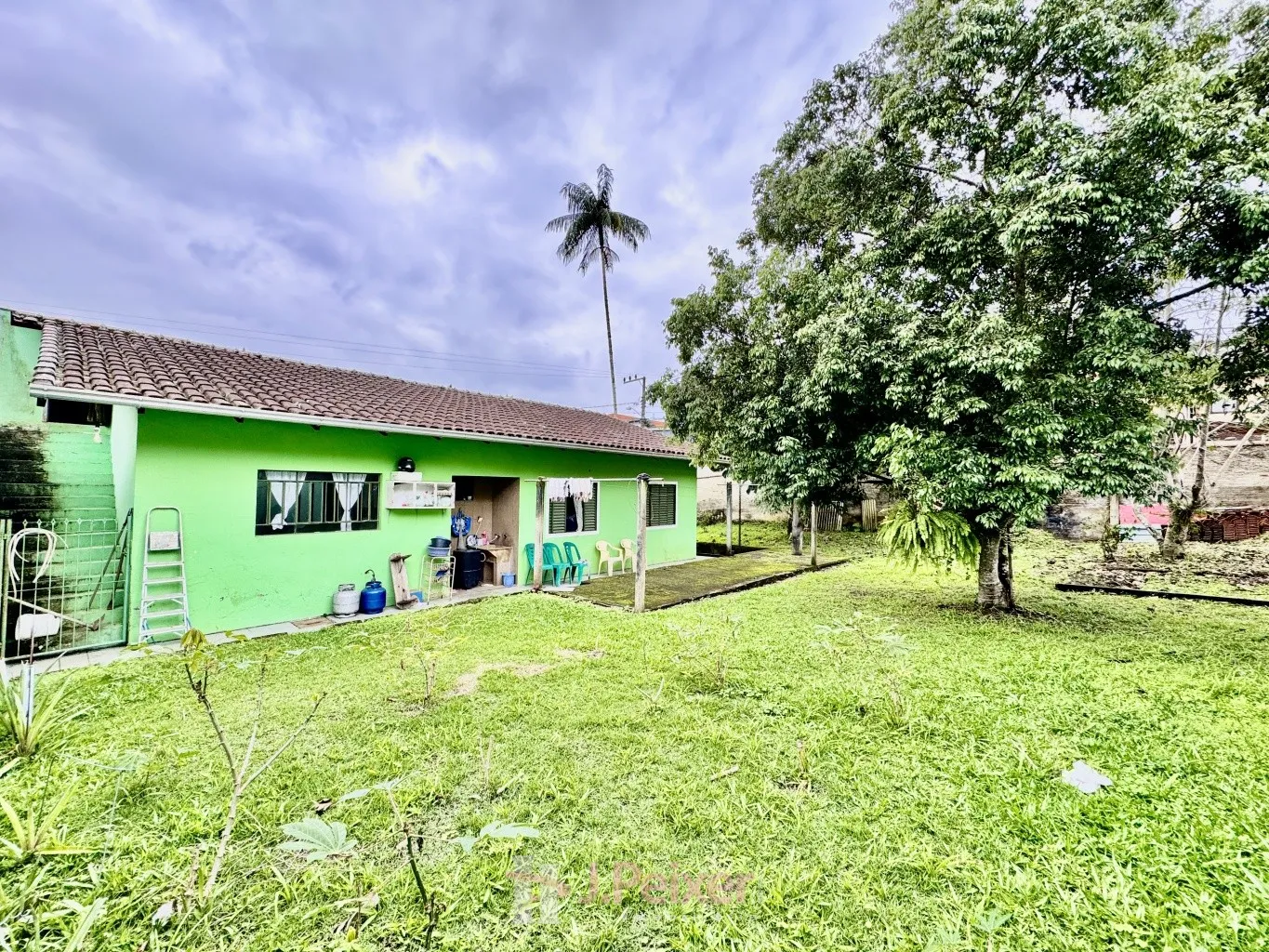 Casa residencial e comercial, com 4 quartos sendo 1 suíte, 20 metros da Rua Jorge Lacerda, terreno com 506,00 m no Bairro da Velha em Blumenau-SC — foto 7