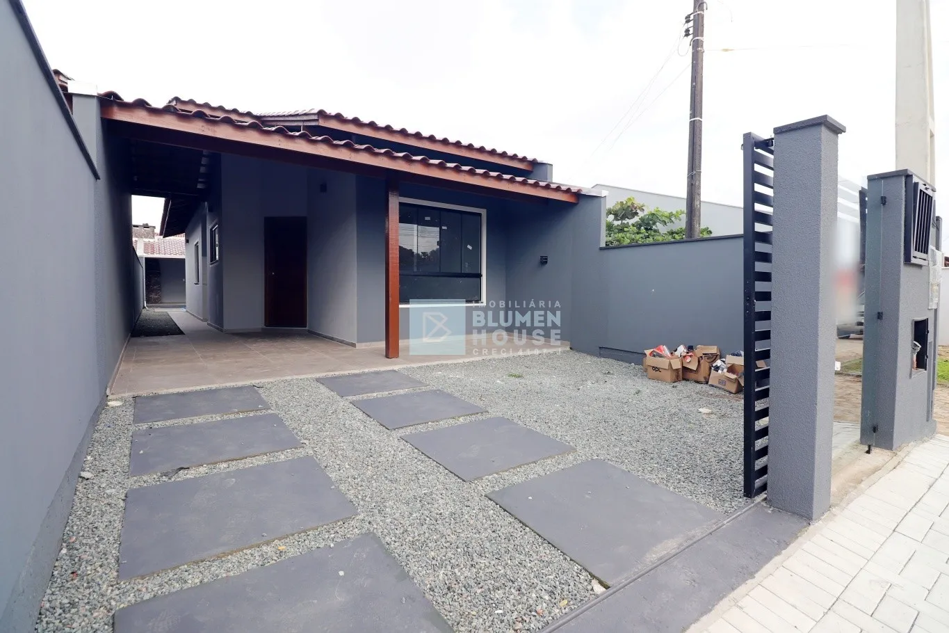 Casa com área de festas com piscina no bairro São Cristóvão, Barra Velha! - foto 1