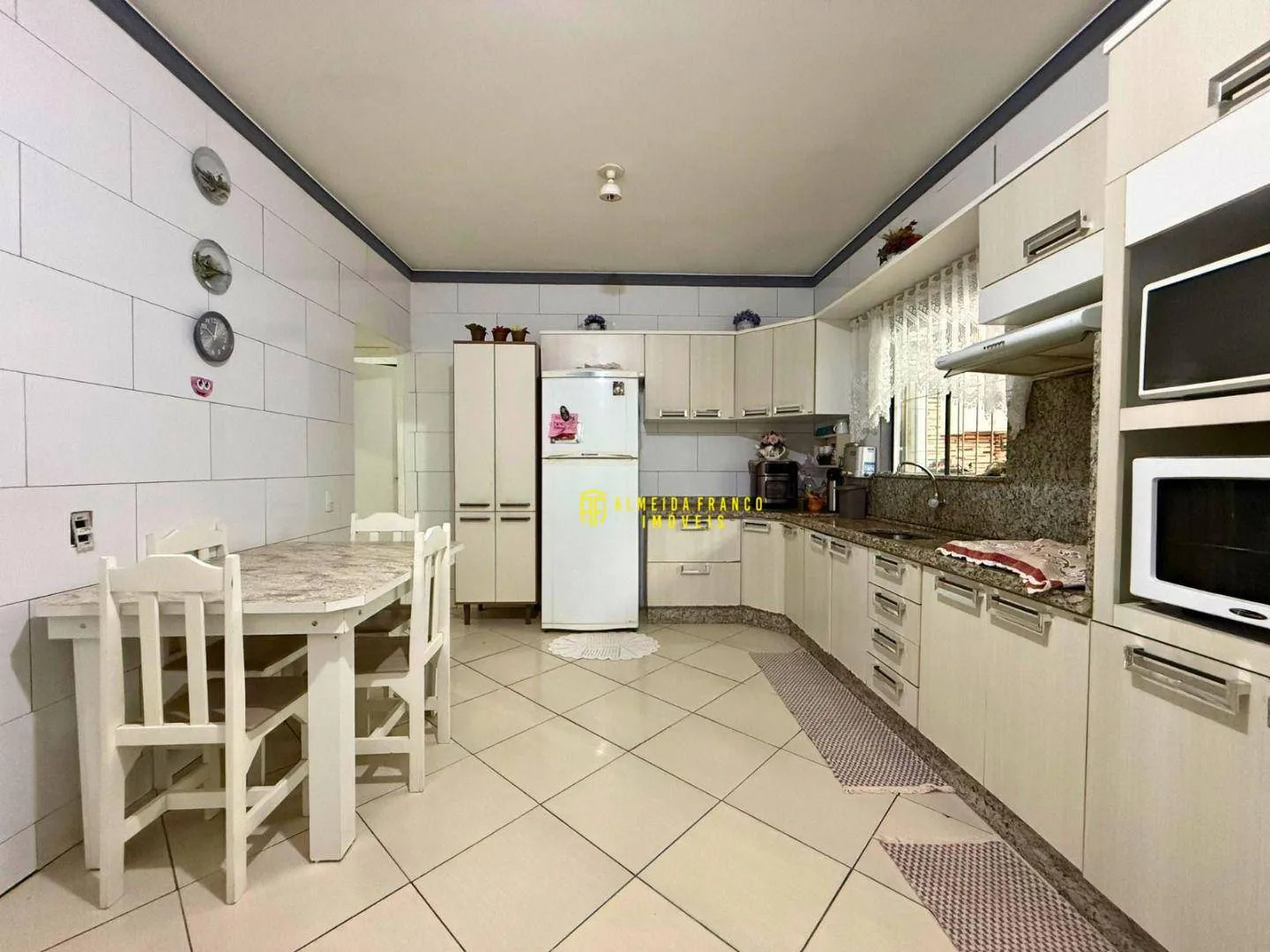 Duas casas à venda em um único terreno, no Bairro Itoupava Central! — foto 2