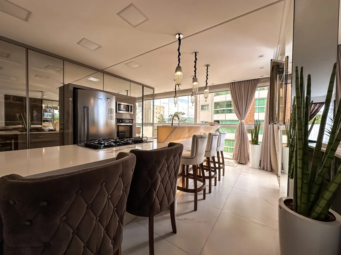 Apartamento de alto padrão mobiliado com 3 suítes no bairro Nações/Indaial — foto 6