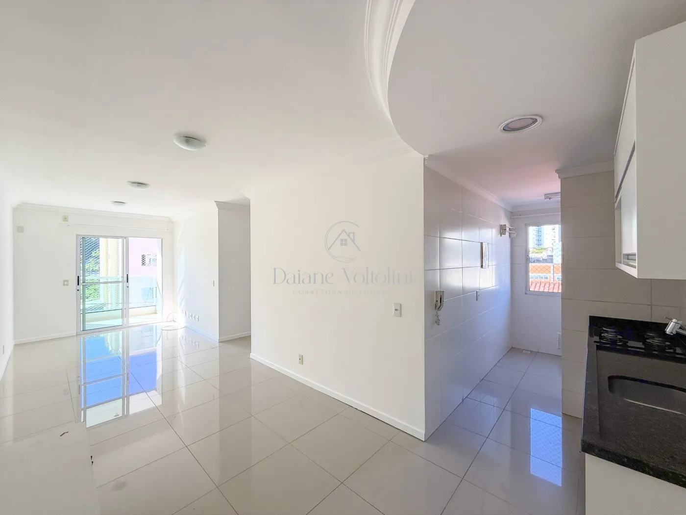 Apartamento para Venda em Blumenau, Garcia, 2 dormitórios, 1 suíte, 2 banheiros, 1 vaga - foto 1